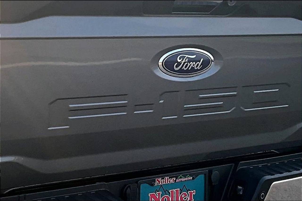 2022 Ford F-150 Lariat - Photo 8