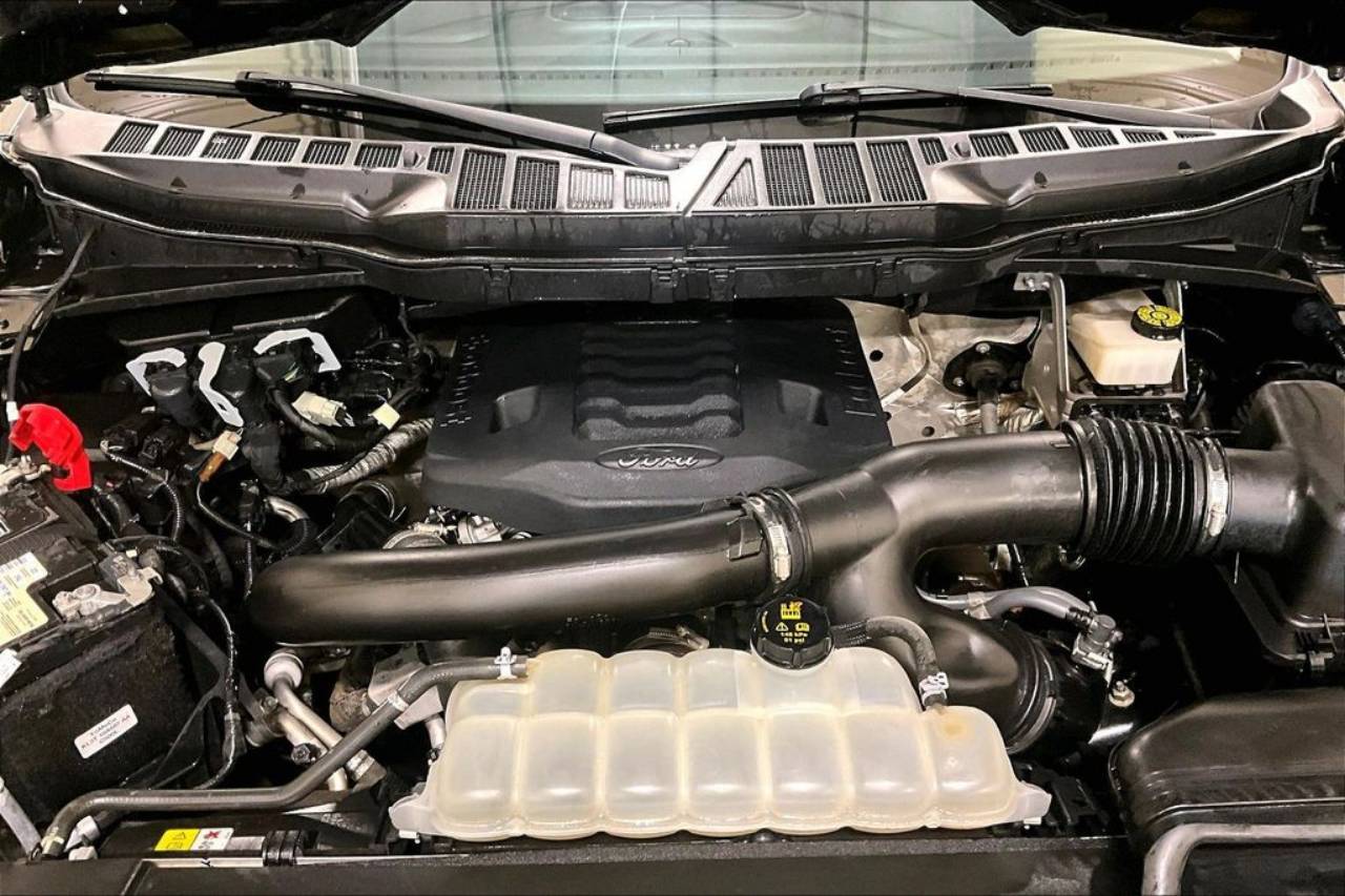 2022 Ford F-150 Lariat - Photo 10