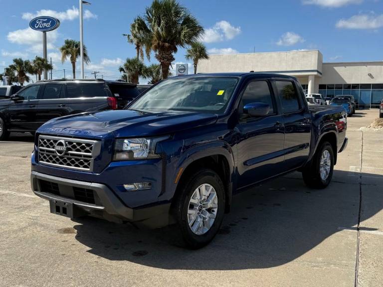 2022 Nissan Frontier SV