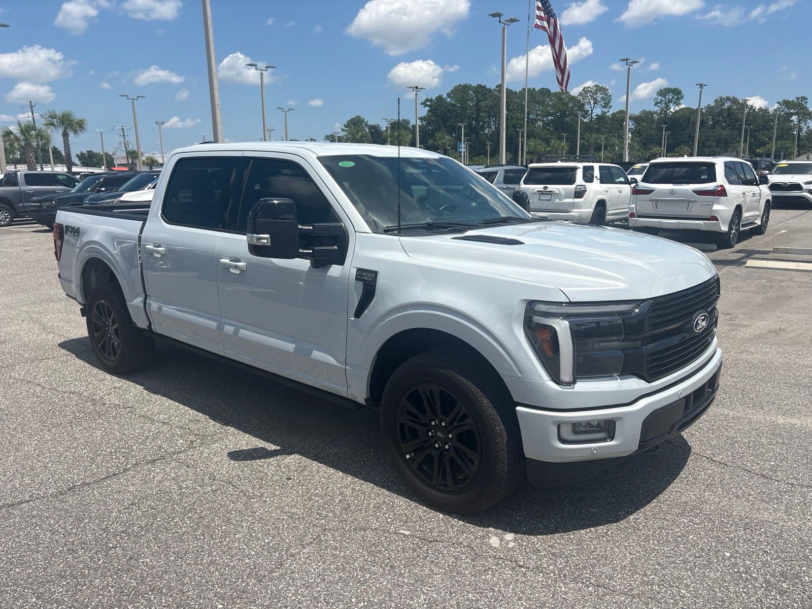 2025 Ford F-150 Platinum