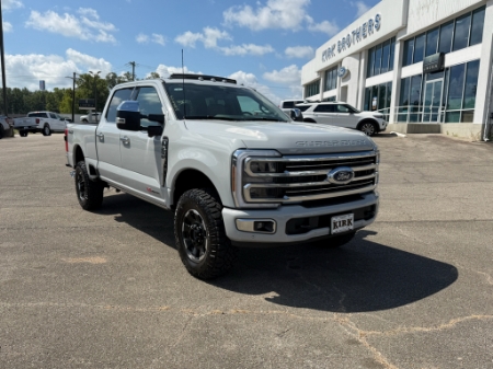 2026 Ford Super Duty F-250 SRW Platinum