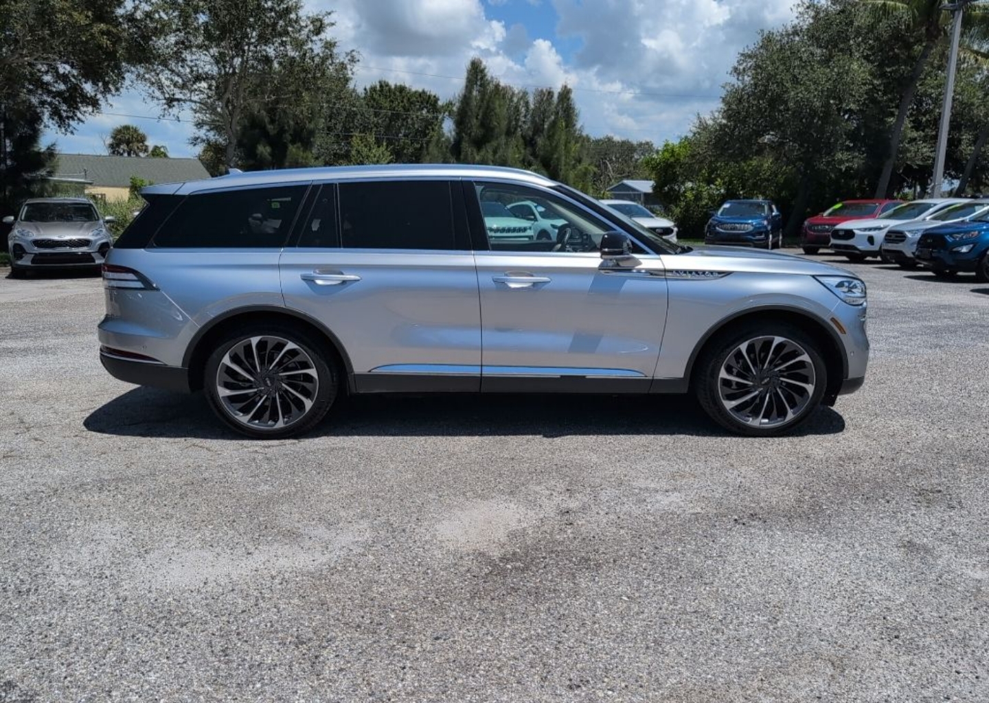 5LM5J7XC0LGL26736