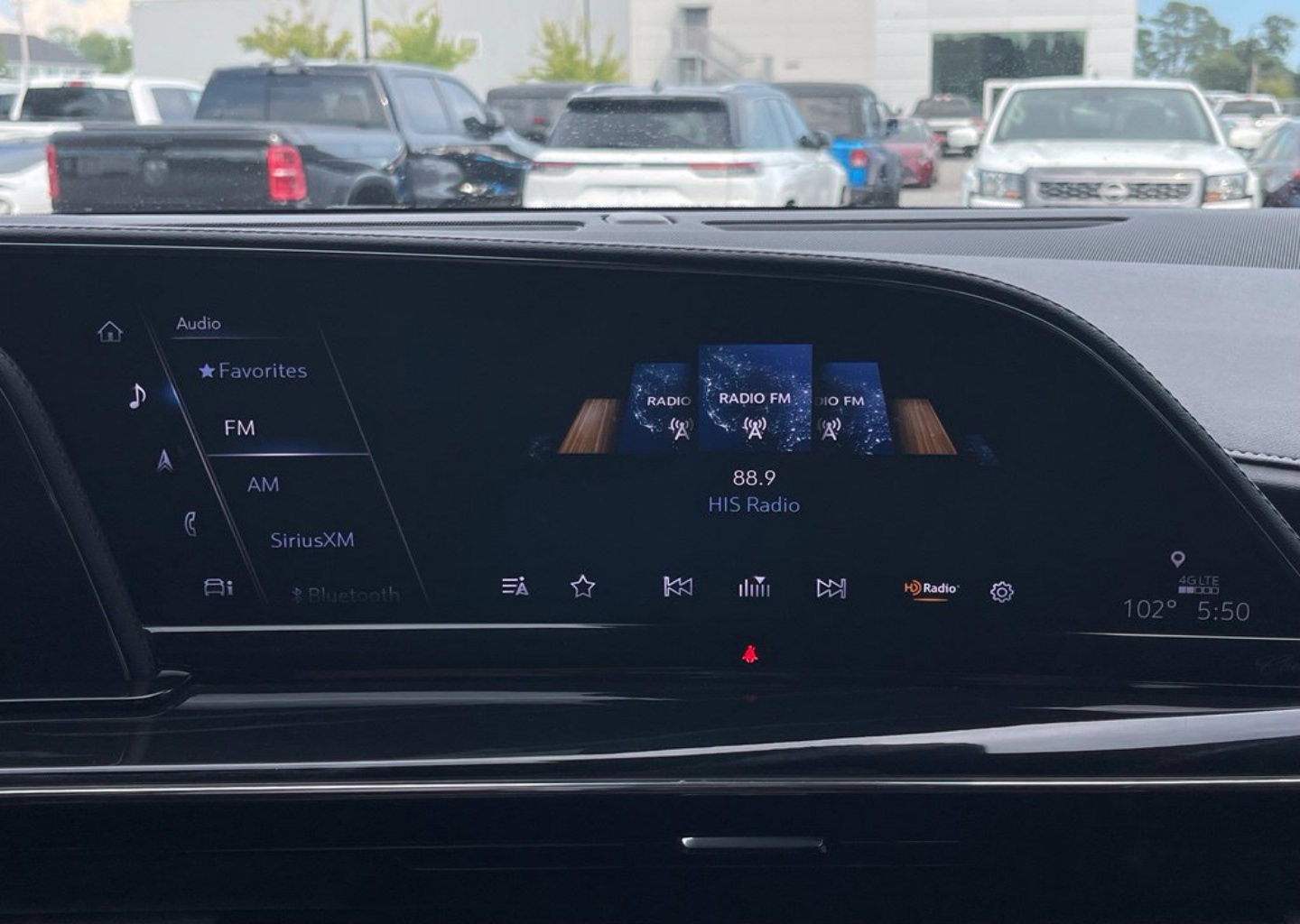 2023 Cadillac Escalade Sport - Photo 31