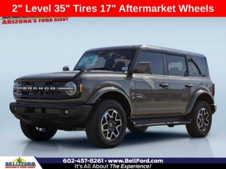 2026 Ford Bronco Outer Banks