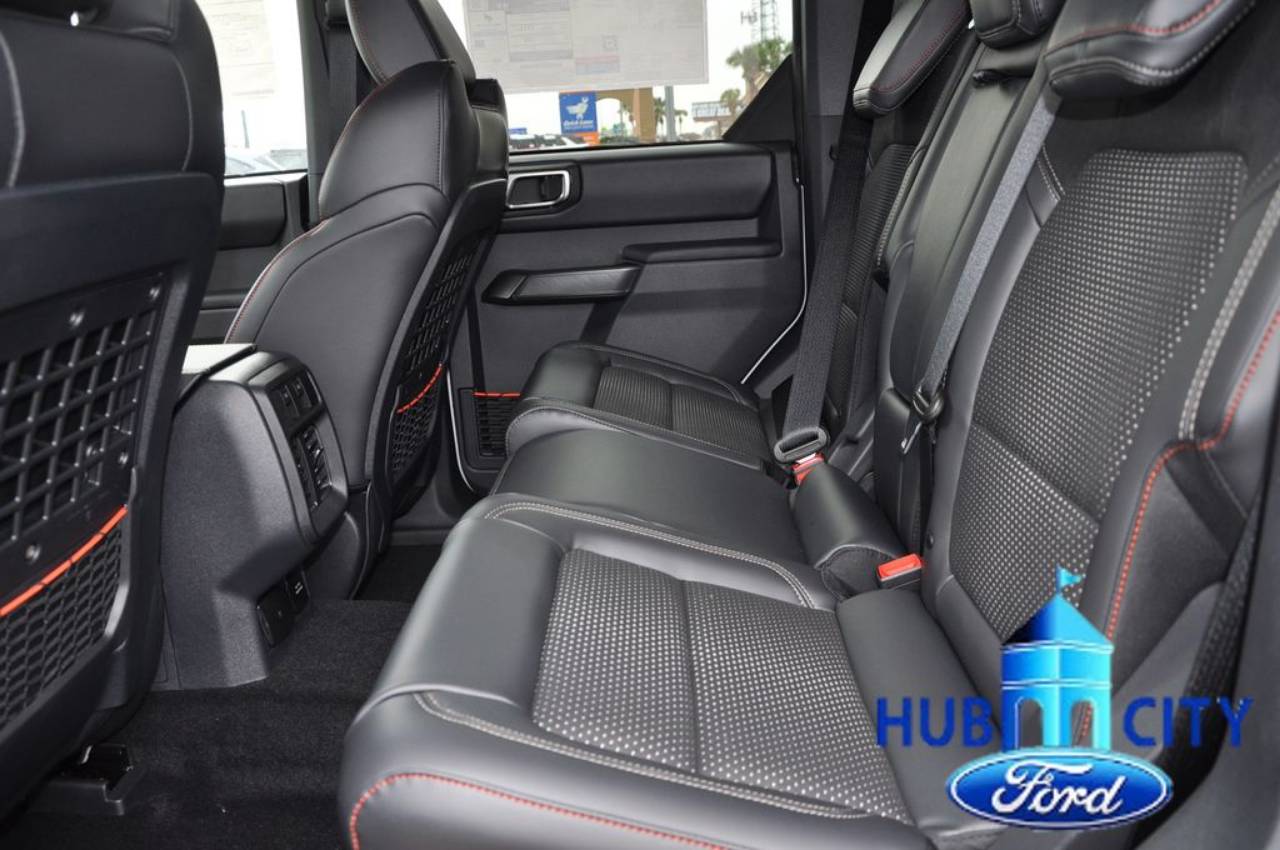 2026 Ford Bronco 4-Door Raptor - Photo 11