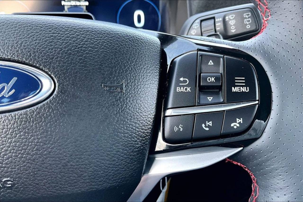 2026 Ford Explorer ST - Photo 19