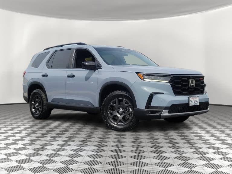 2025 Honda Pilot TrailSport