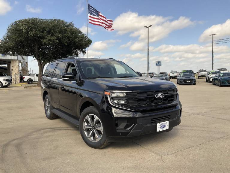 2027 Ford Expedition Active