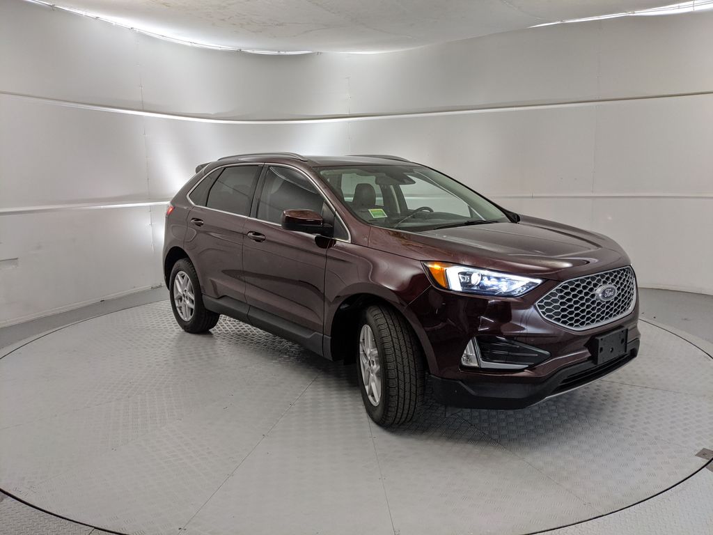 2023 Ford Edge