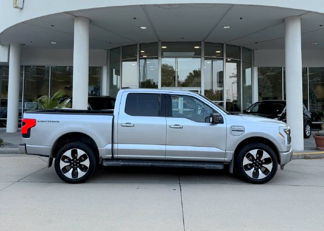 2023 Ford F-150 Lightning