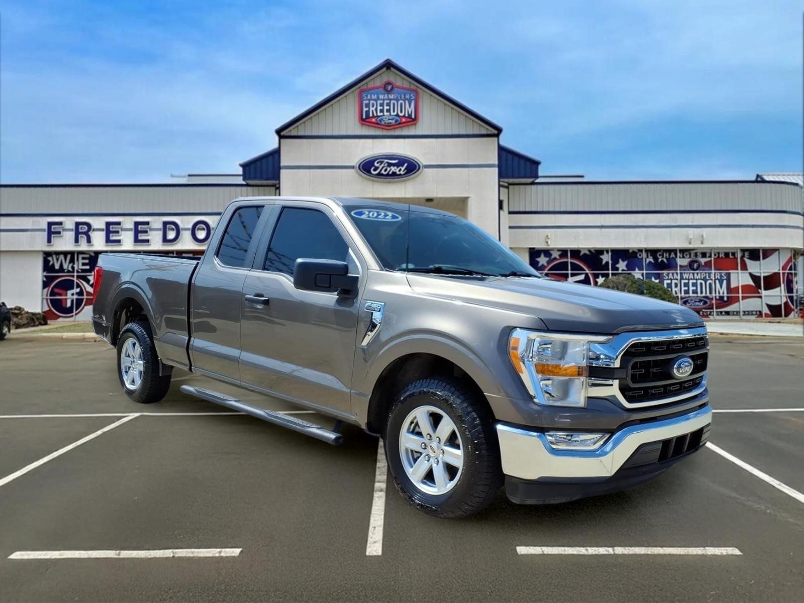 2022 Ford F-150 XLT