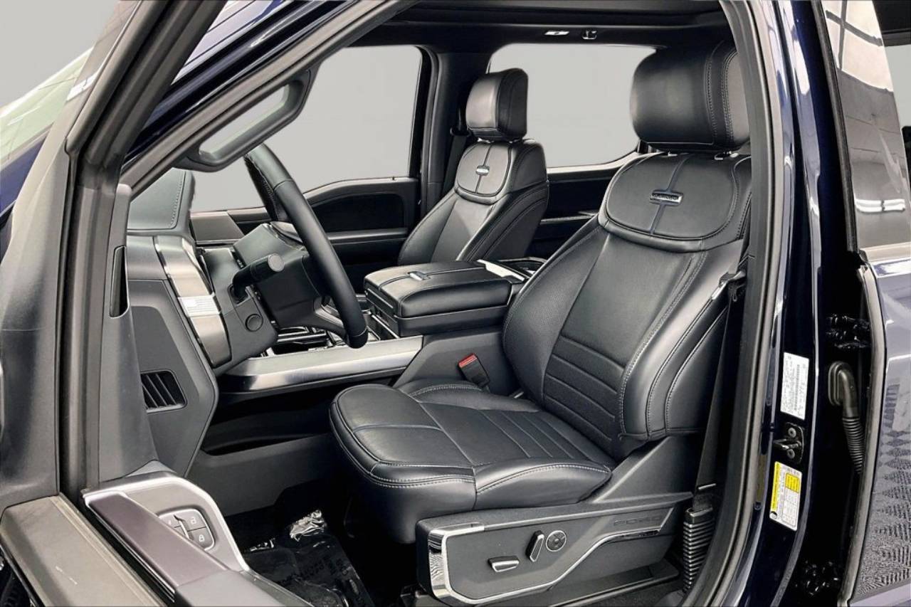 2025 Ford F-150 Platinum - Photo 26