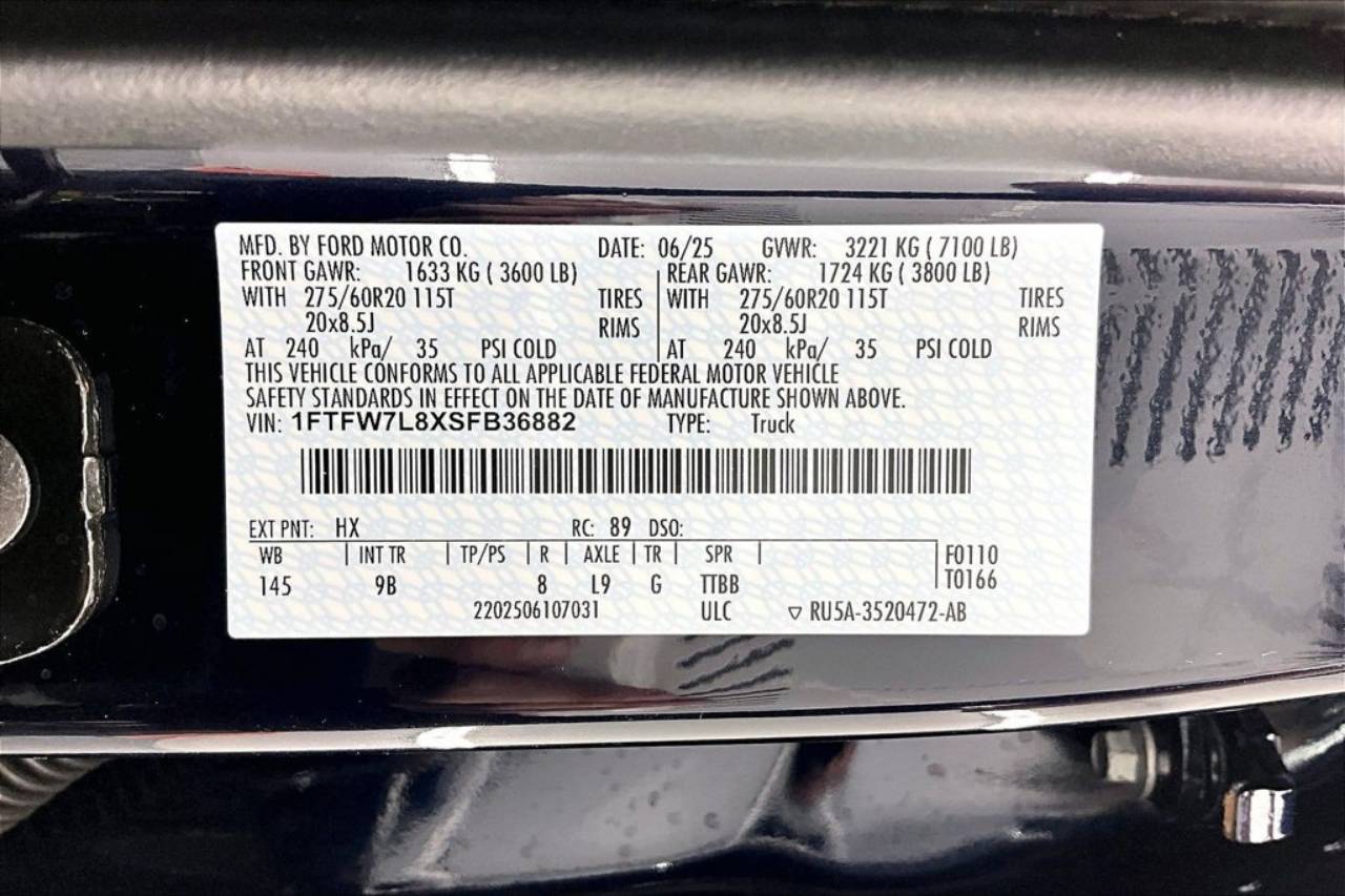 2025 Ford F-150 Platinum - Photo 36