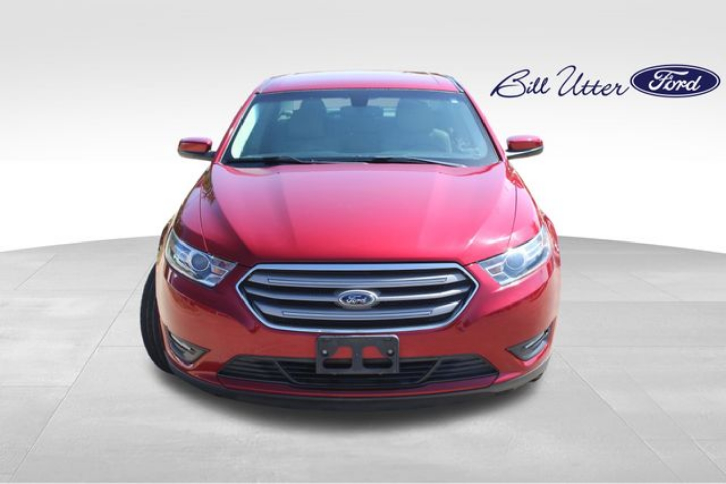 Used 2016 Ford Taurus SEL with VIN 1FAHP2E89GG149118 for sale in Corinth, TX