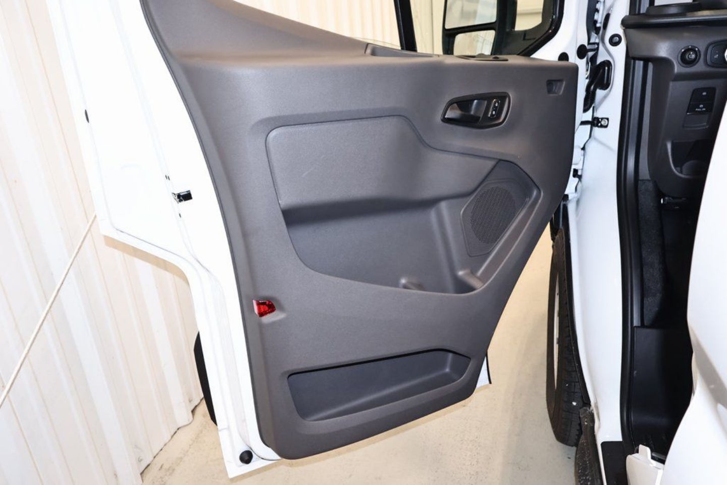 2026 Ford Transit Van Base - Photo 10