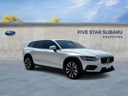 2021 Volvo V60 Cross Country T5