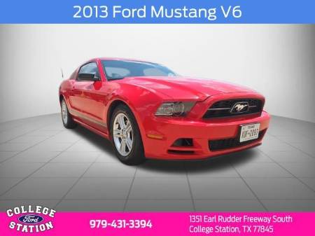 2013 Ford Mustang V6