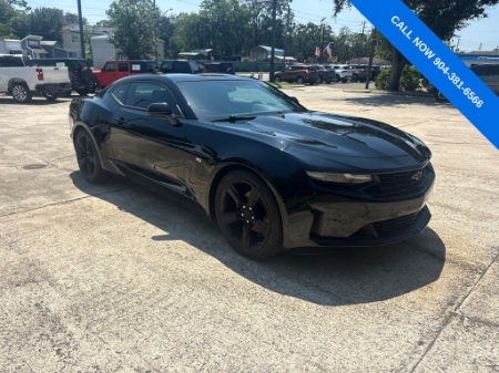 2019 Chevrolet Camaro 1LS