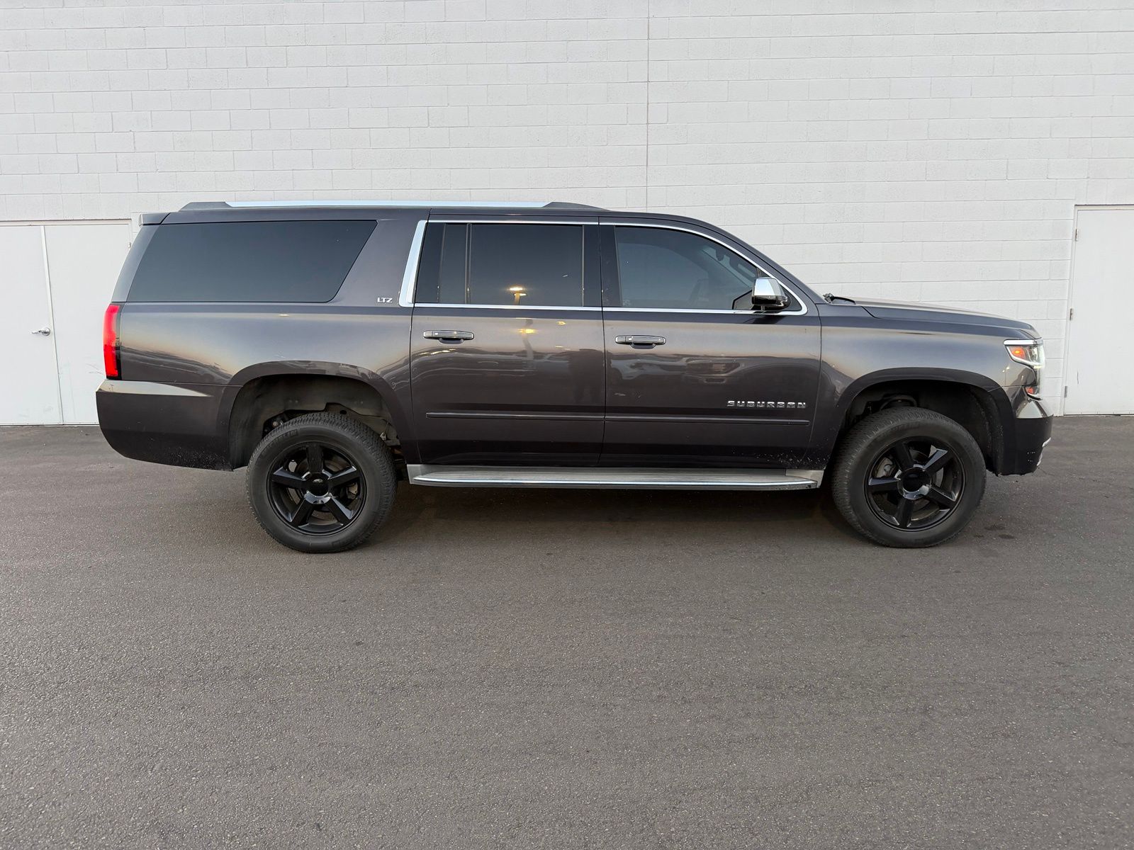 2016 Chevrolet Suburban LTZ
