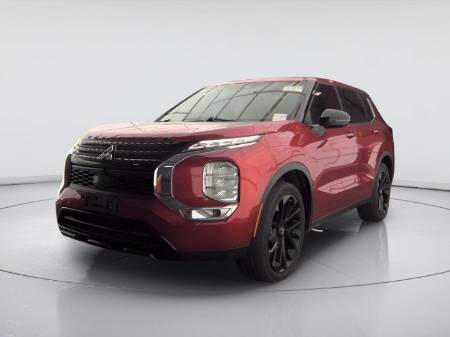 2023 Mitsubishi Outlander SE Black Edition