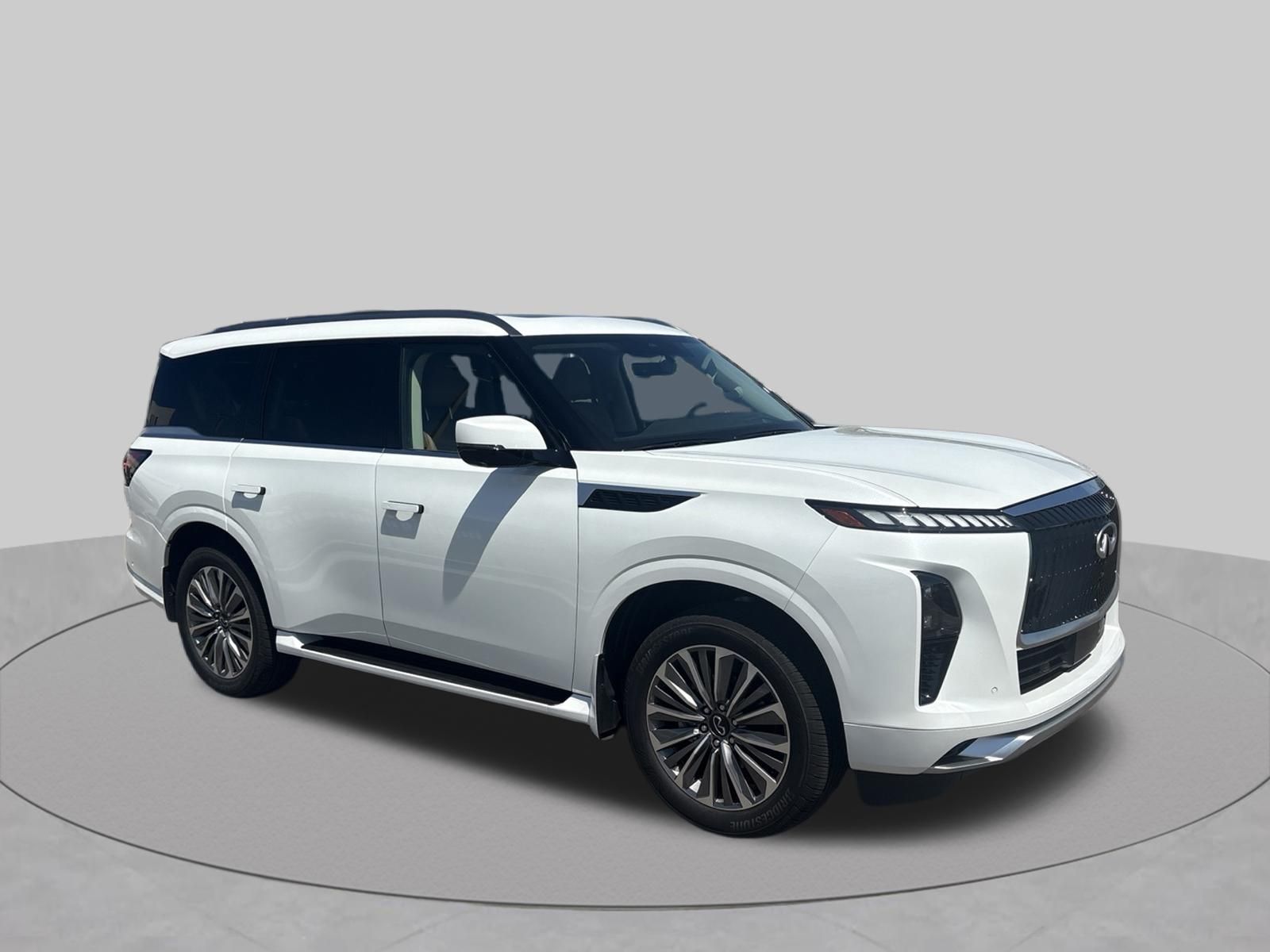 2026 INFINITI QX80 LUXE