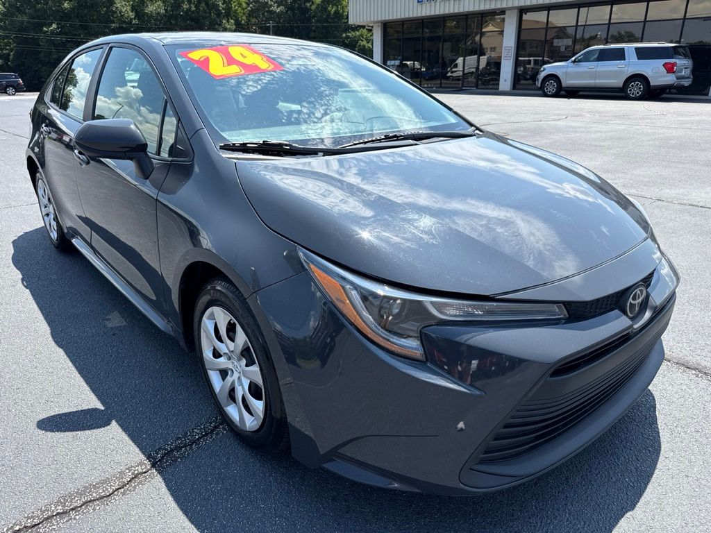 Used 2024 Toyota Corolla LE