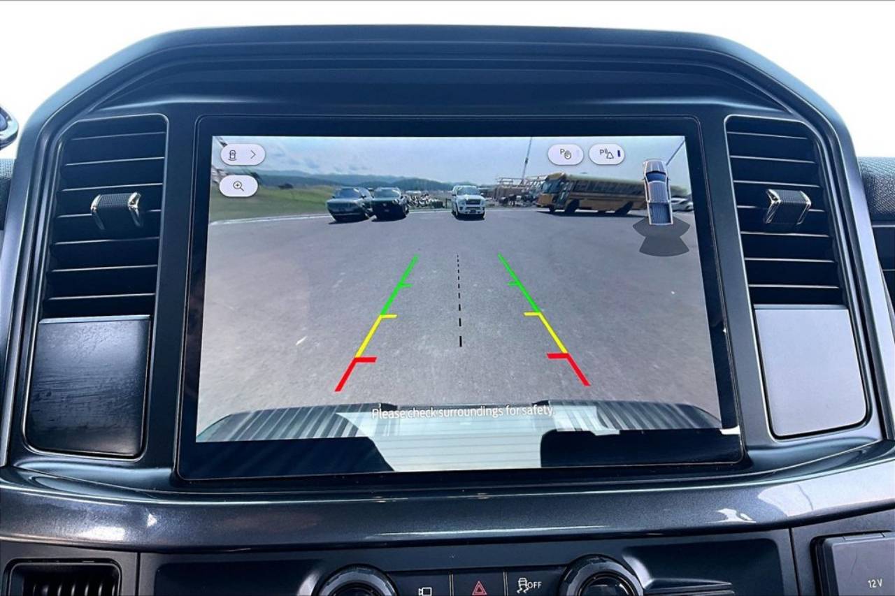 2025 Ford F-150 STX - Photo 21
