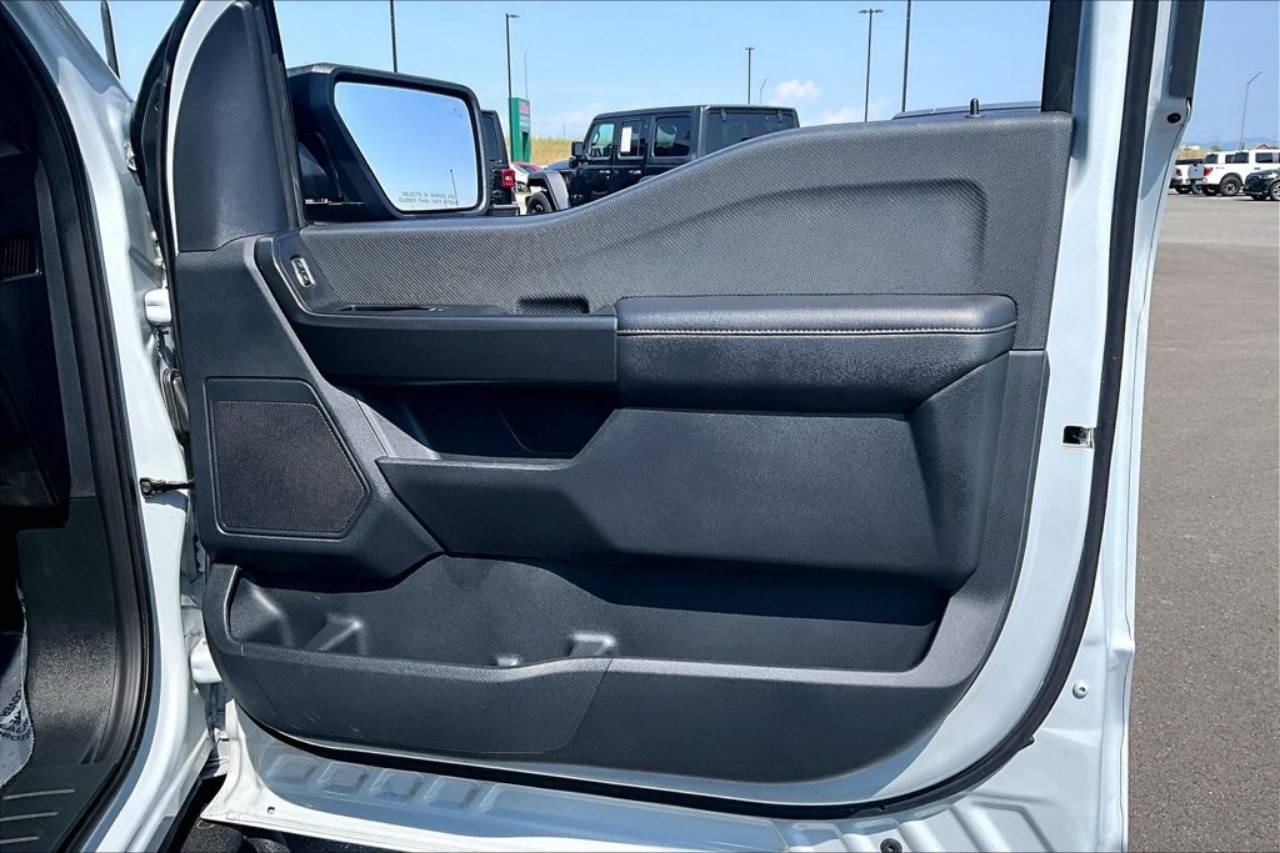 2025 Ford F-150 STX - Photo 24