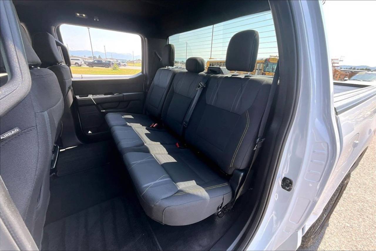 2025 Ford F-150 STX - Photo 26