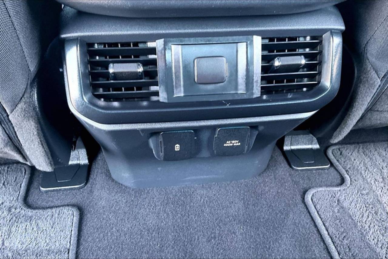 2025 Ford F-150 STX - Photo 33