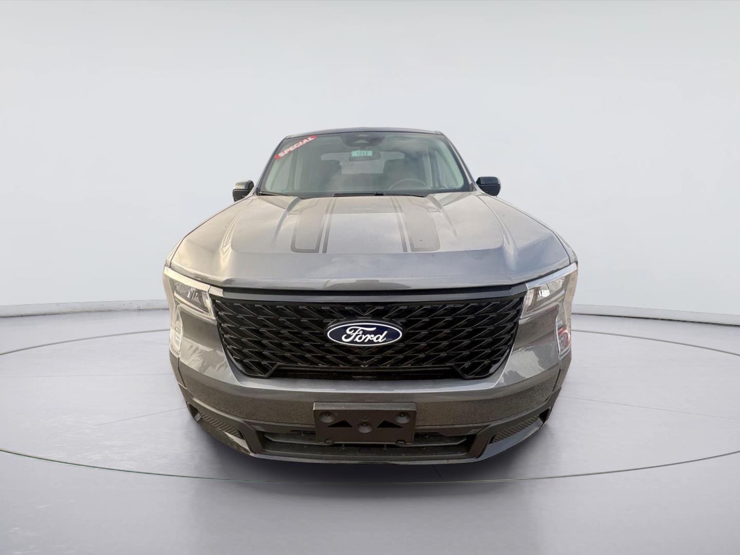 2026 Ford Maverick XLT - Photo 8