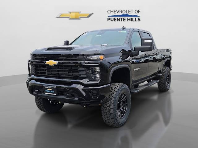 2026 Chevrolet Silverado 2500HD Custom
