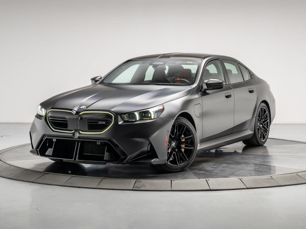 2025 BMW M5 Base