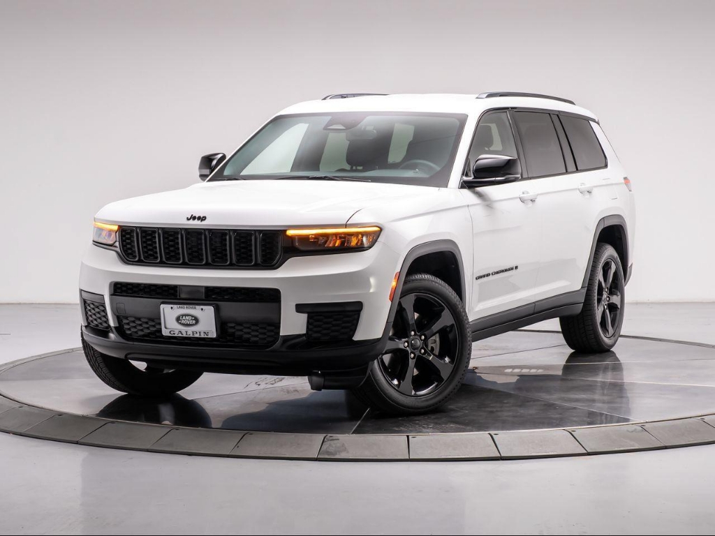 2023 Jeep Grand Cherokee L Altitude 4X4