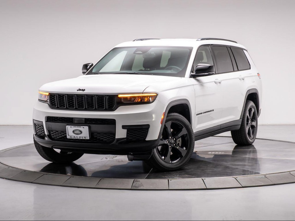2023 Jeep Grand Cherokee L Altitude 4X4