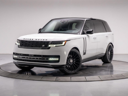 2025 Land Rover Range Rover P400 SE 7 Seat