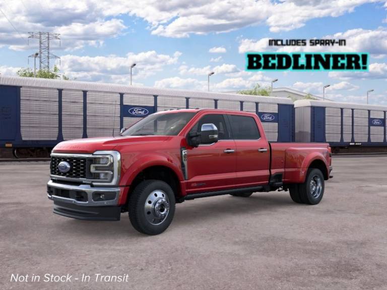 2026 Ford Super Duty F-450 DRW LARIAT