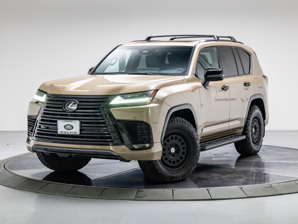 2025 Lexus LX-Series Overtrail