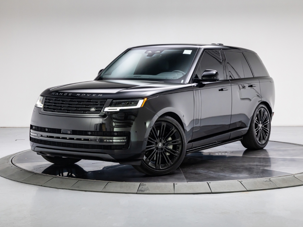 2025 Land Rover Range Rover P530 SE