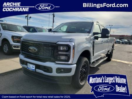2026 Ford Super Duty F-350 SRW XLT