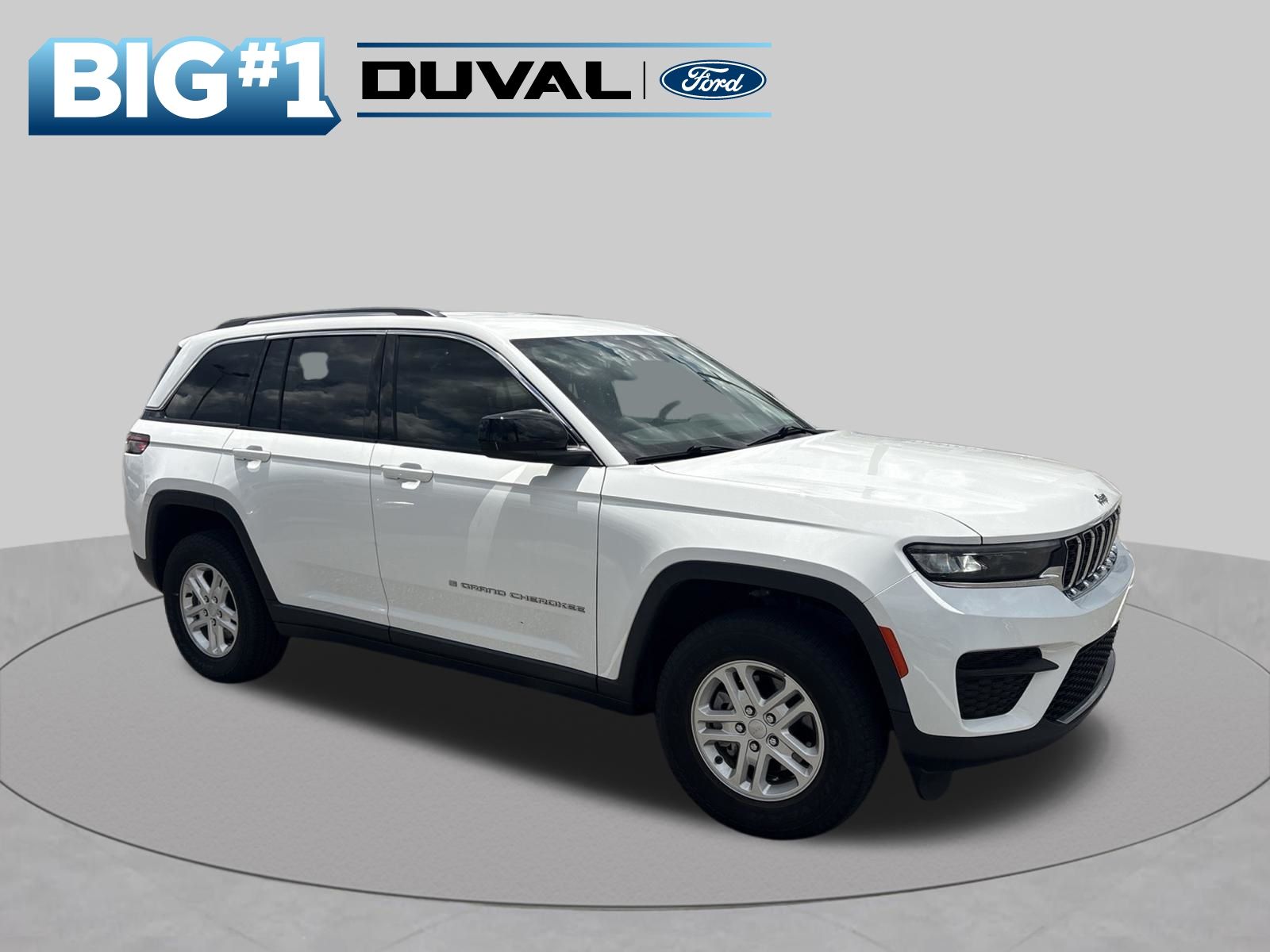 2023 Jeep Grand Cherokee Laredo