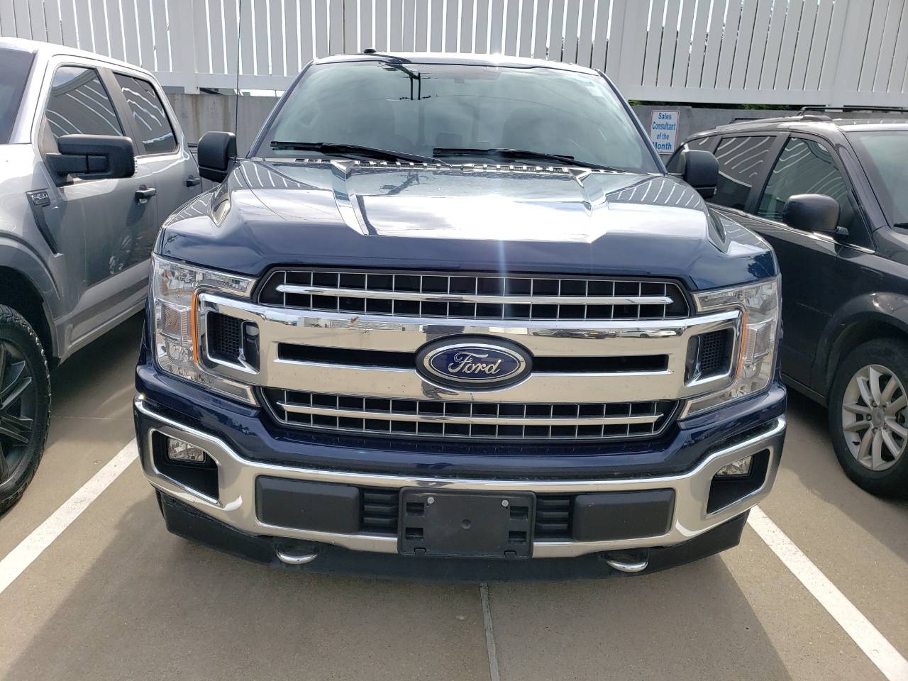 Used 2018 Ford F-150 XLT with VIN 1FTFX1E51JKF21900 for sale in Kansas City