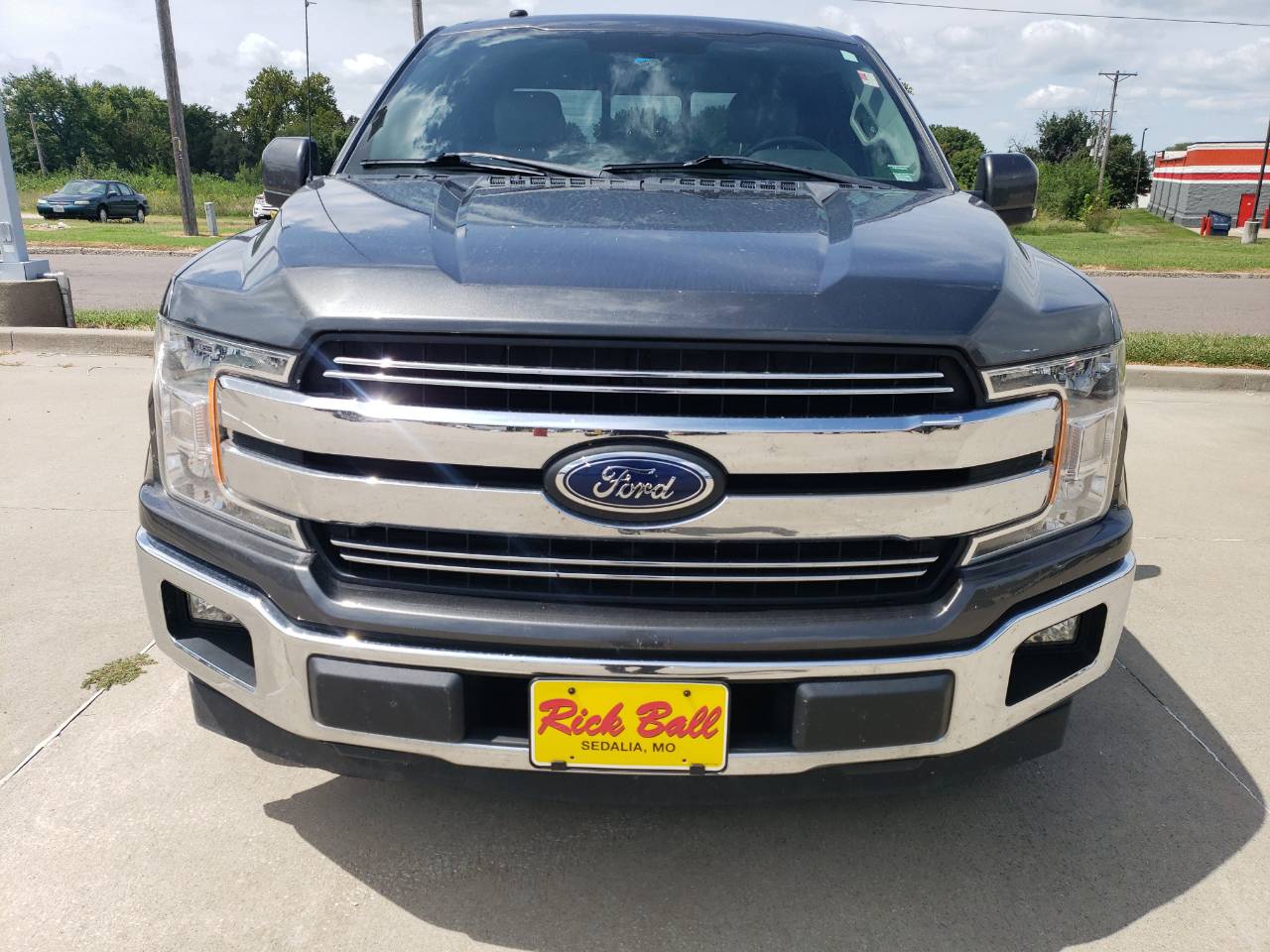 Used 2018 Ford F-150 Lariat with VIN 1FTFX1C17JFC03787 for sale in Kansas City