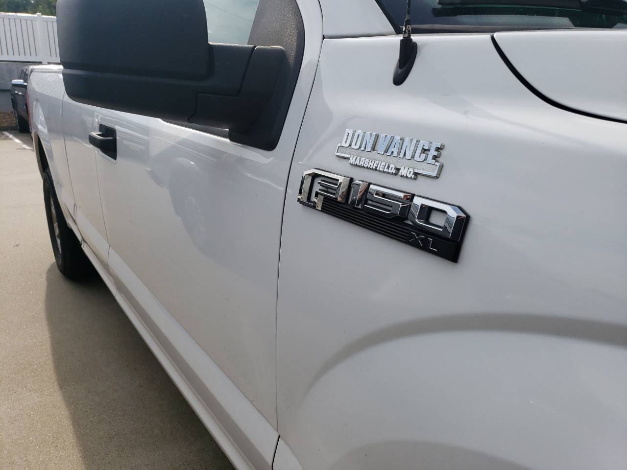 Used 2015 Ford F-150 XL with VIN 1FTEX1EP8FKD57629 for sale in Kansas City