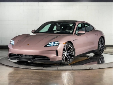 2025 Porsche Taycan 4