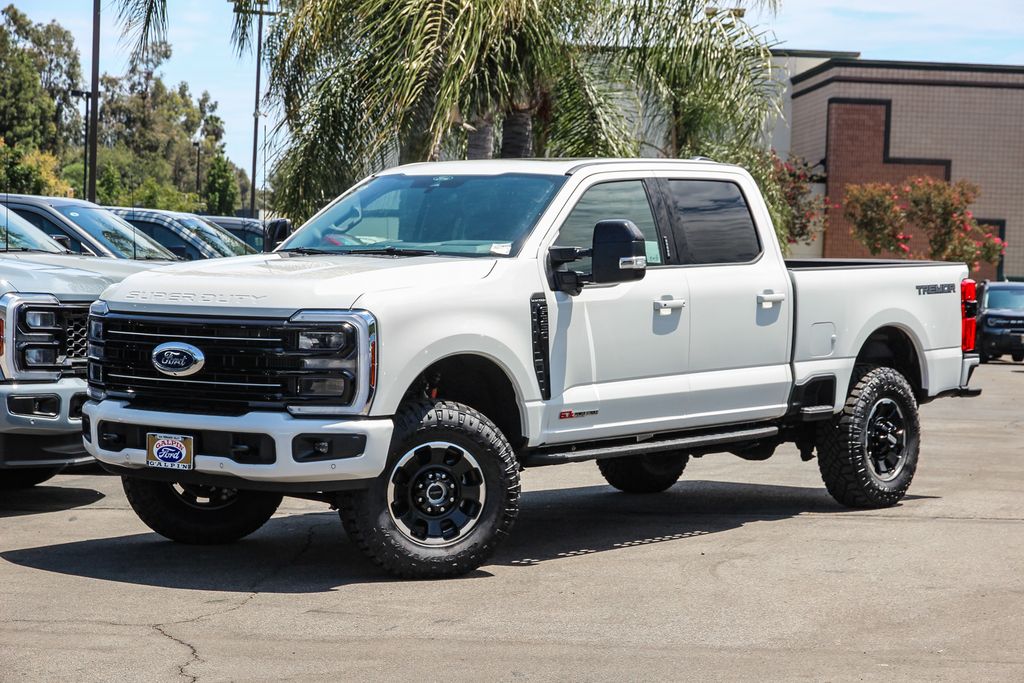 2026 Ford F-350SD Platinum
