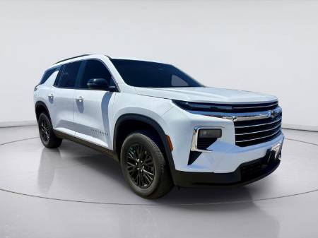 2025 Chevrolet Traverse FWD LT