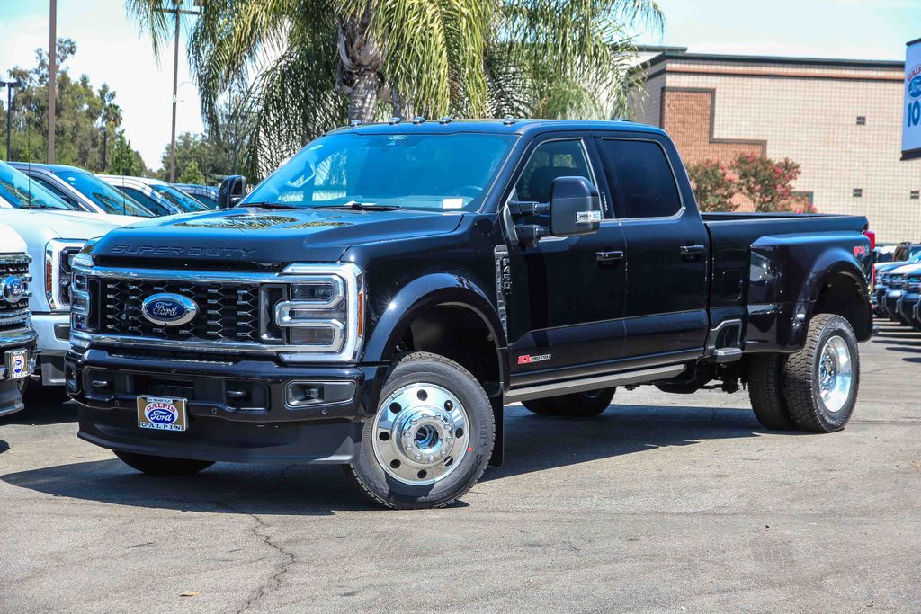 2026 Ford F-450SD Platinum