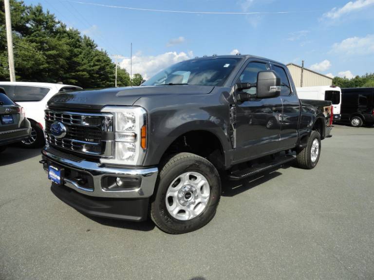 2026 Ford Super Duty F-250® XLT