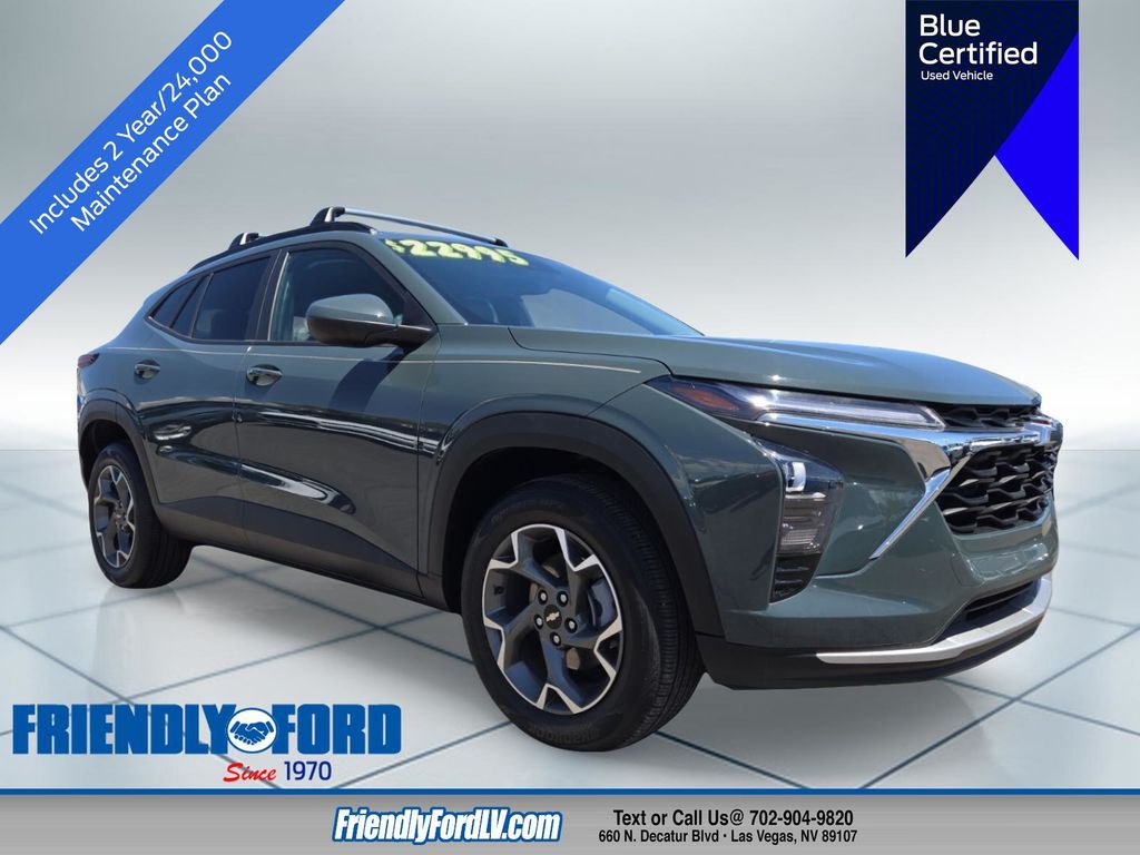 2025 Chevrolet Trax LT